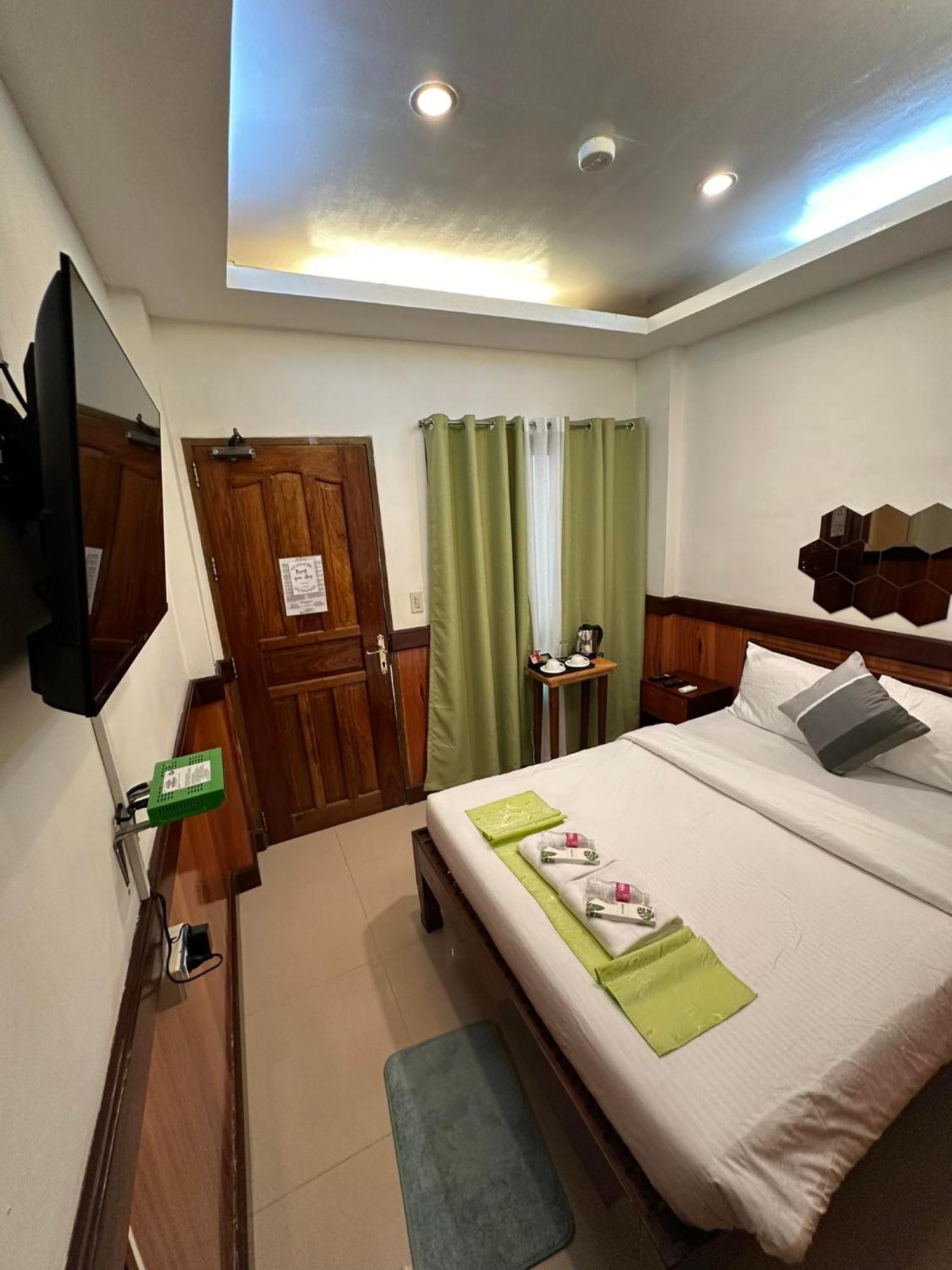 Desert Rose Beach Hotel إل نيدو المظهر الخارجي الصورة